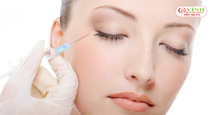 Tiêm botox xóa nhăn là gì? Ai phù hợp với phương pháp này? Tiêm botox là gì?
