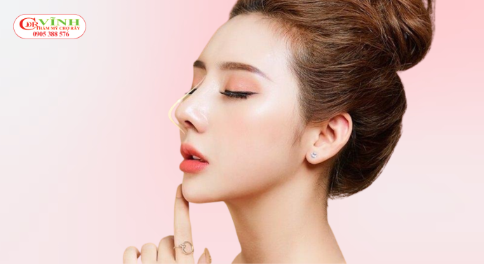 Dáng mũi L-Line với sống mũi cao thẳng hiện đại